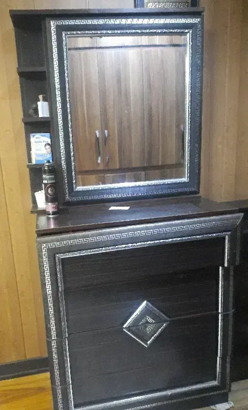 کمد لباس و دراور لباس و آینه|جاکفشی، کمد، دراور|پردیس, فاز ۱|دیوار