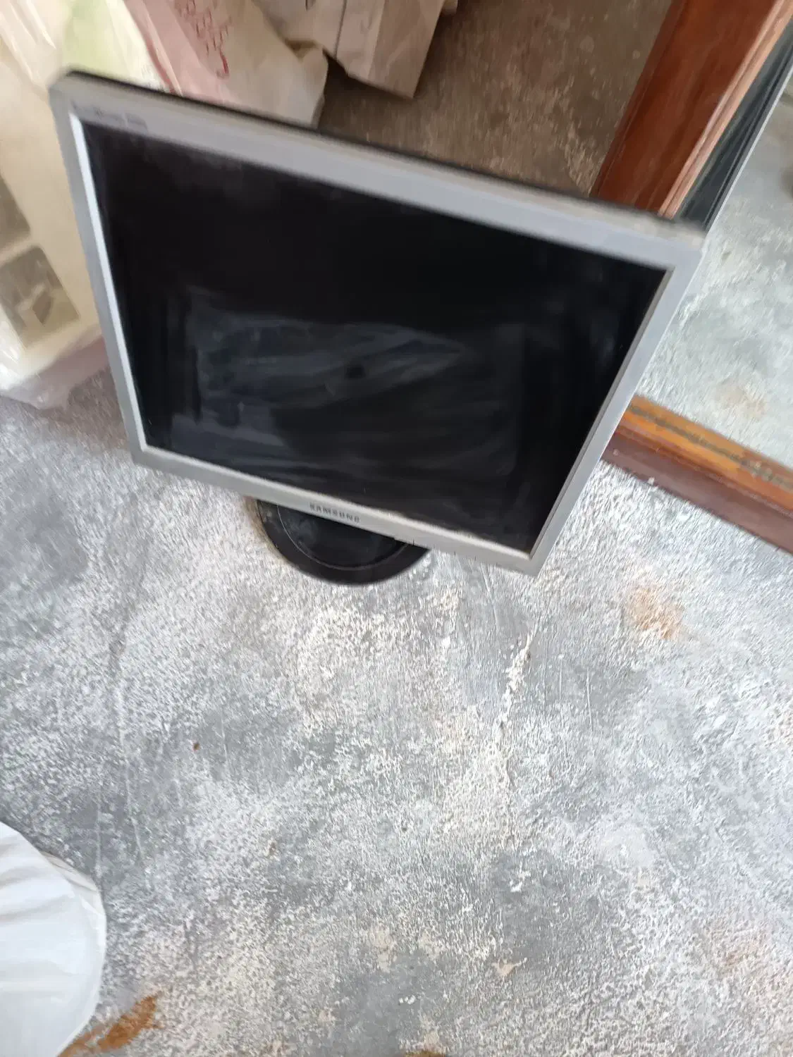 کمد، آینه ، مانیتور  کارکرده|جاکفشی، کمد، دراور|ساوه, |دیوار