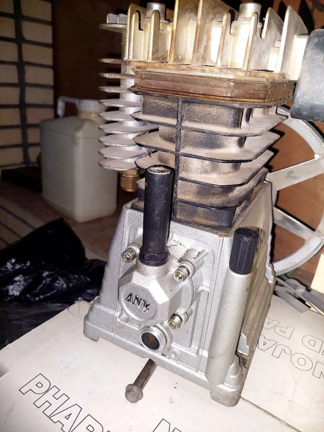 سیلندر ۲۵۰لیتری پمپ باد|ماشینآلات صنعتی|میناب, |دیوار