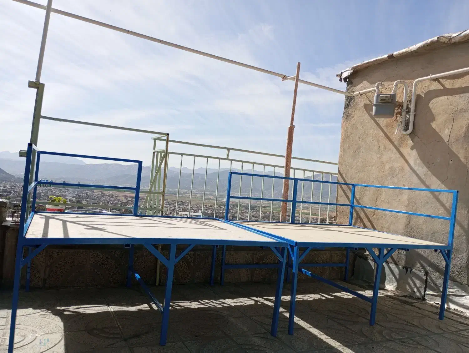 میزسنتی..آهنی|میز و صندلی غذاخوری|مریوان, |دیوار