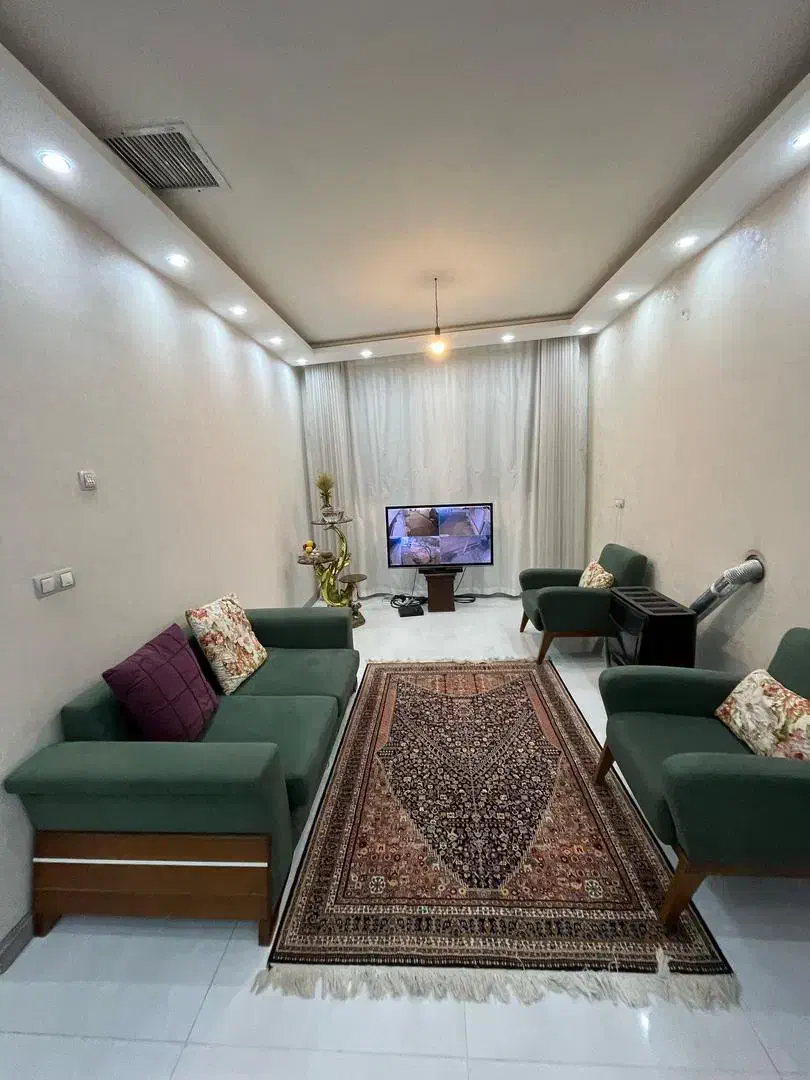 اجاره روزانه یخوابه لوکس|اجارهٔ کوتاهمدت آپارتمان و سوئیت|شیراز, درکی|دیوار