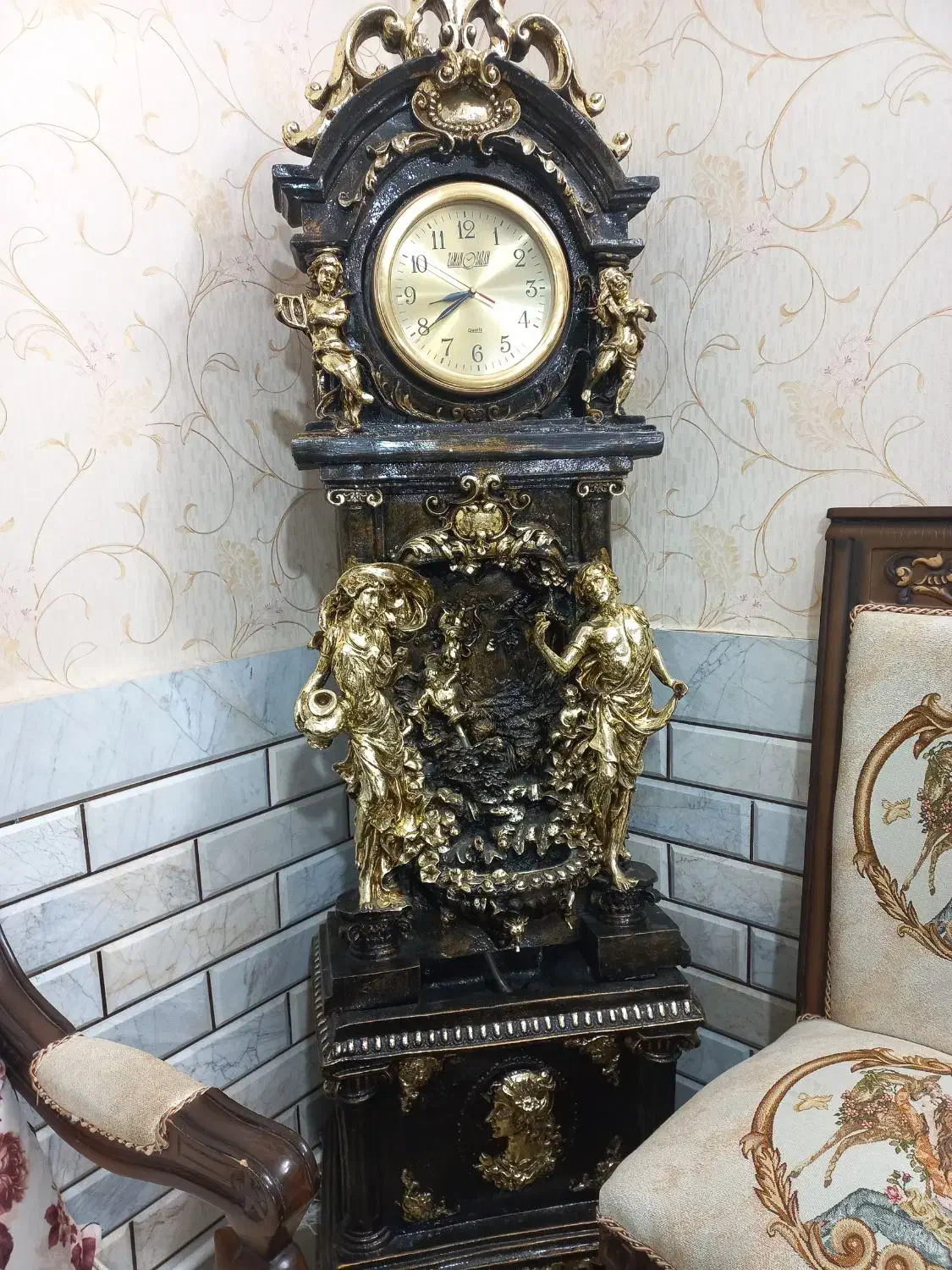 ساعت در حد نو|ساعت دیواری و تزئینی|الیگودرز, |دیوار