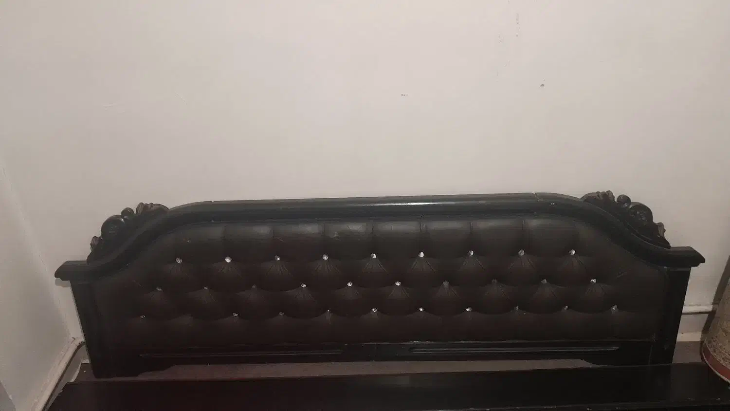 تخت خواب دو نفره|تخت و سرویس خواب|شبستر, |دیوار