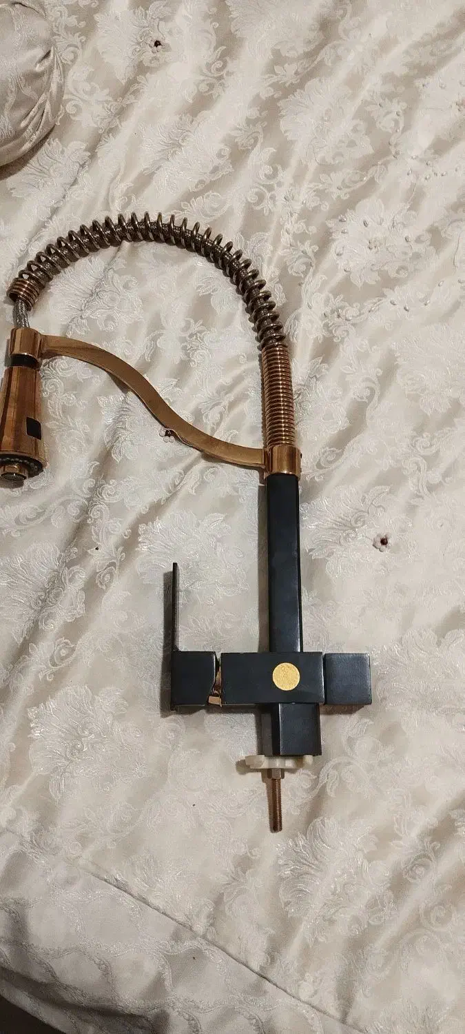 شیر دومنظوره و تک منظوره معاوضه با پرنده دارم|لوازم سرویس بهداشتی|قرچک, زیبا شهر|دیوار