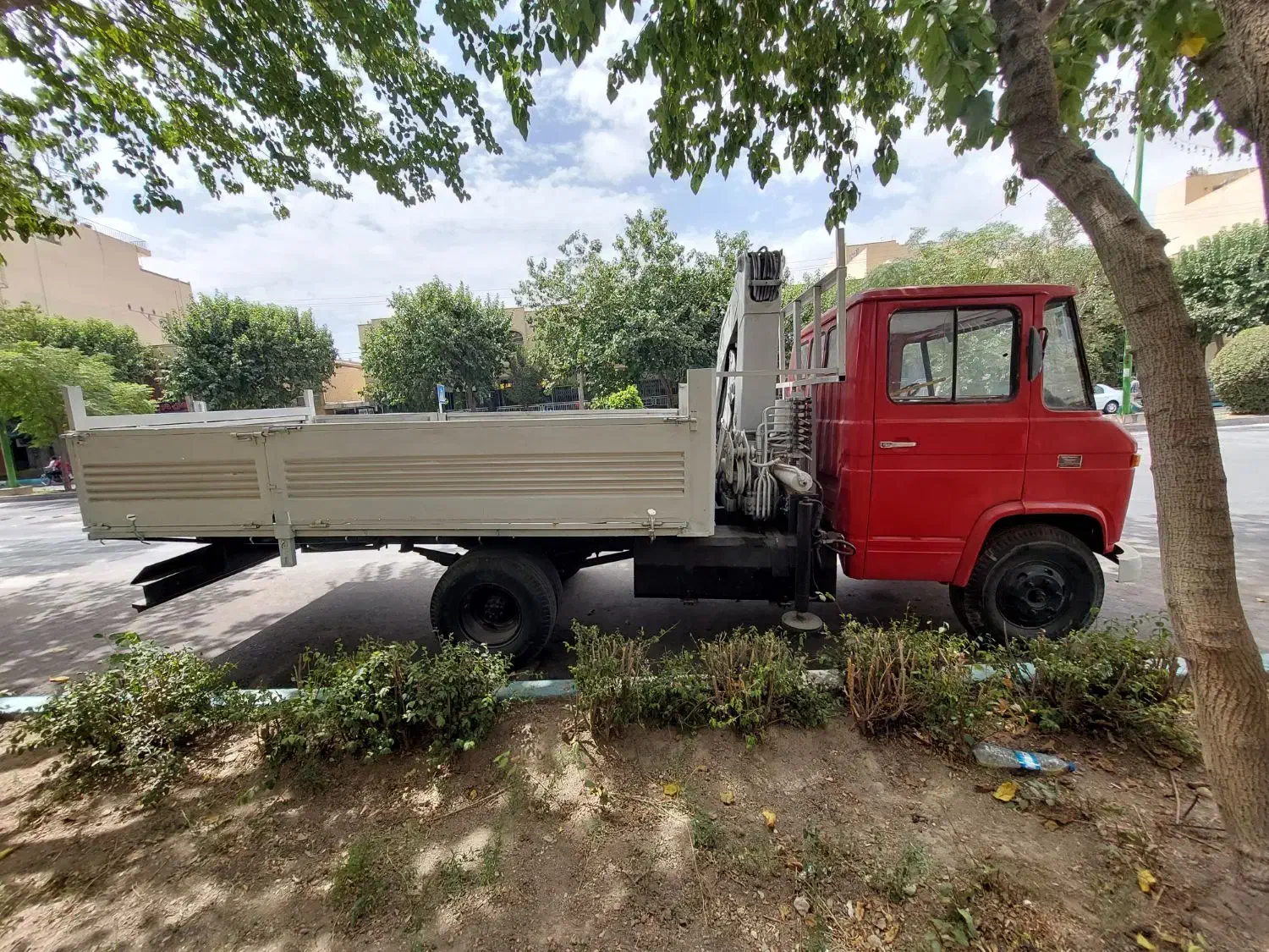 مینی بار جرثقیل  خاور مدل ۵۵|خودرو سنگین|اصفهان, شاهزید|دیوار
