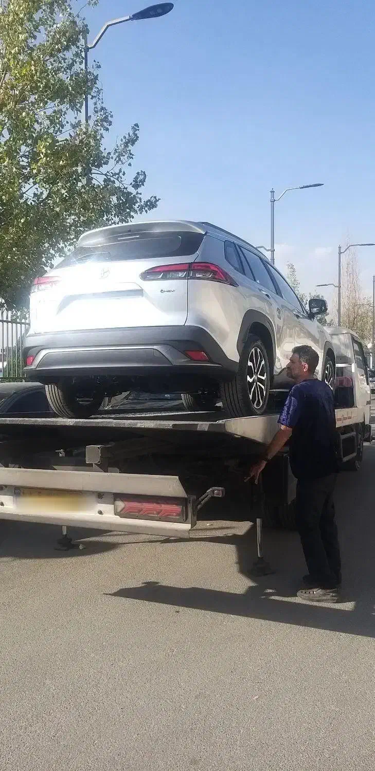 تویوتا فرانت لندر هیبریدی 2.0L پریمیوم 2025|خودرو سواری و وانت|تهران, شهر زیبا|دیوار