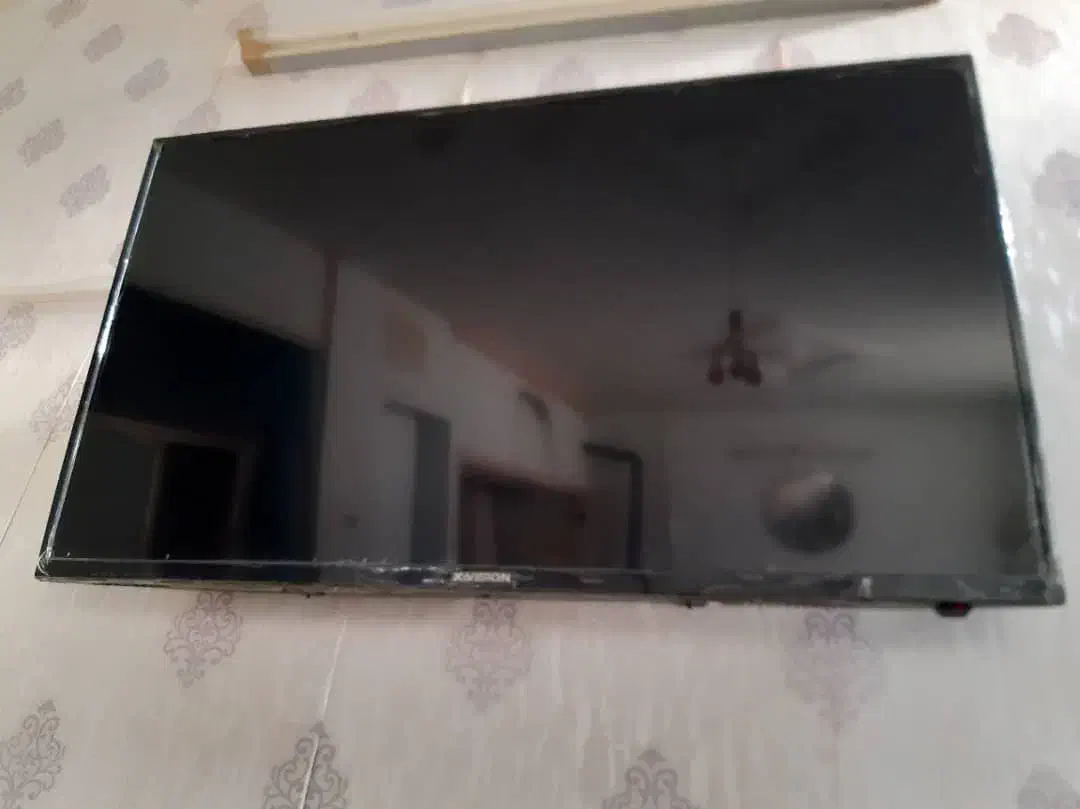 تلویزیون ۴۸اینچ نونو ایکس ویژن|تلویزیون و پروژکتور|مشهد, شهید معقول|دیوار