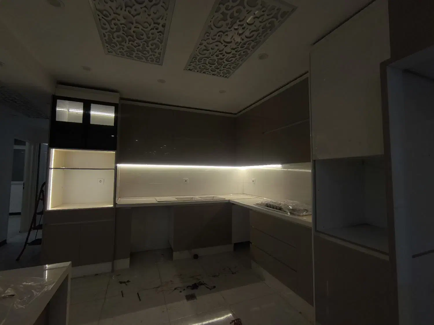 خدمات برق کاری لاین نوری ساختمان و صنعتی وسوله|خدمات پیشه و مهارت|اسلام‌شهر, باغ فیض|دیوار