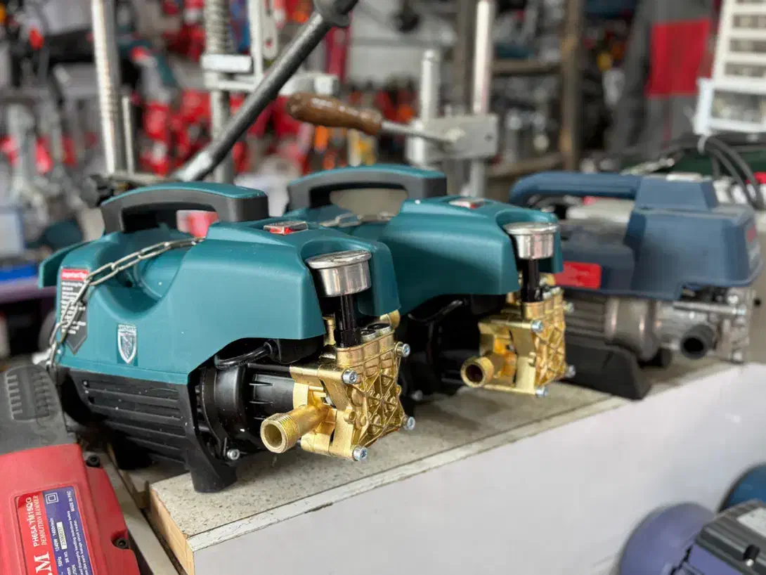 کارواش دینامی ساکشن دار و سیم پیچ مس|ماشین‌آلات صنعتی|مشهد, شفا|دیوار