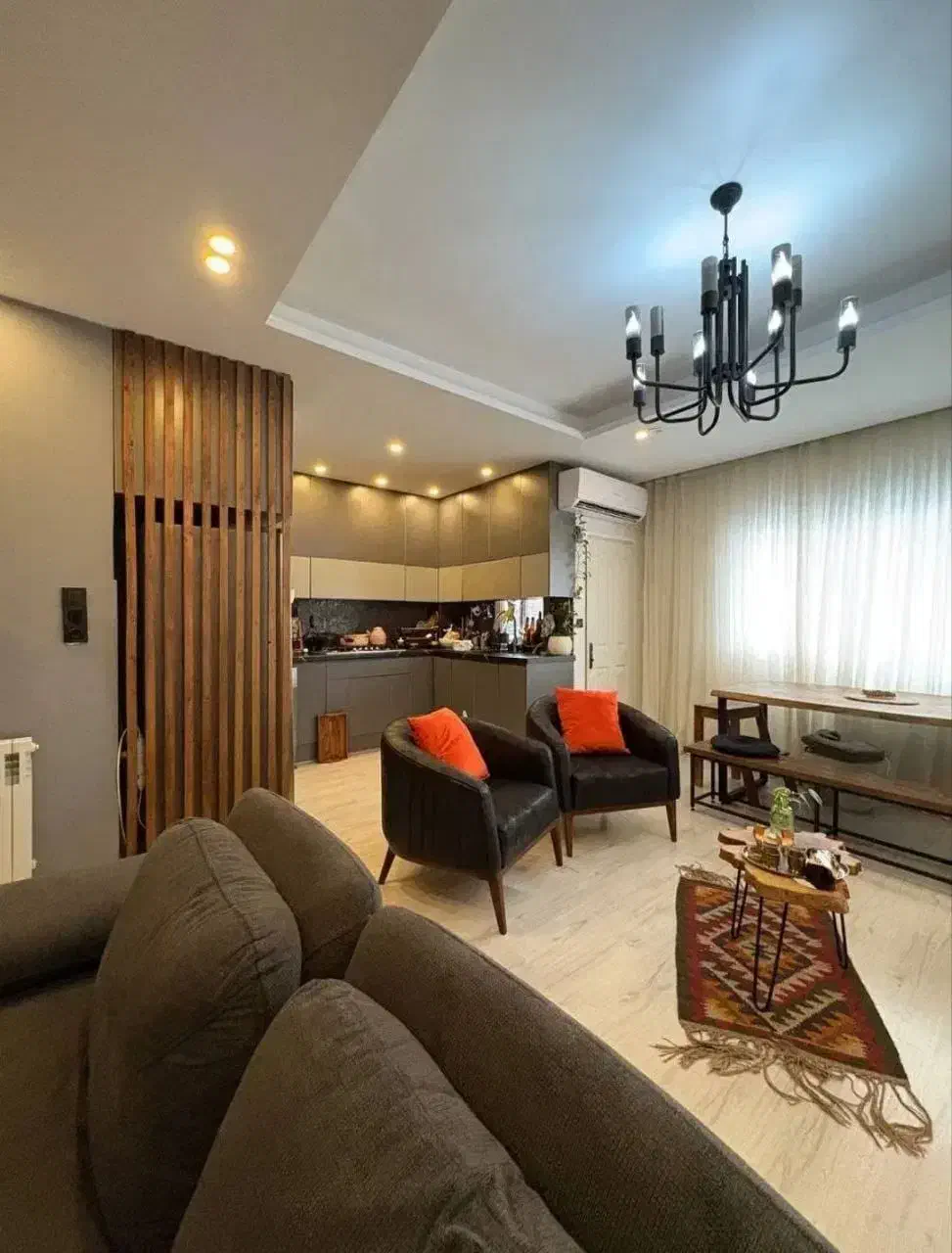 آپارتمان دو خواب ۹۰ متری طبقه۲ رشت خیابان دانشجو|اجارهٔ آپارتمان|رشت, حمیدیان|دیوار