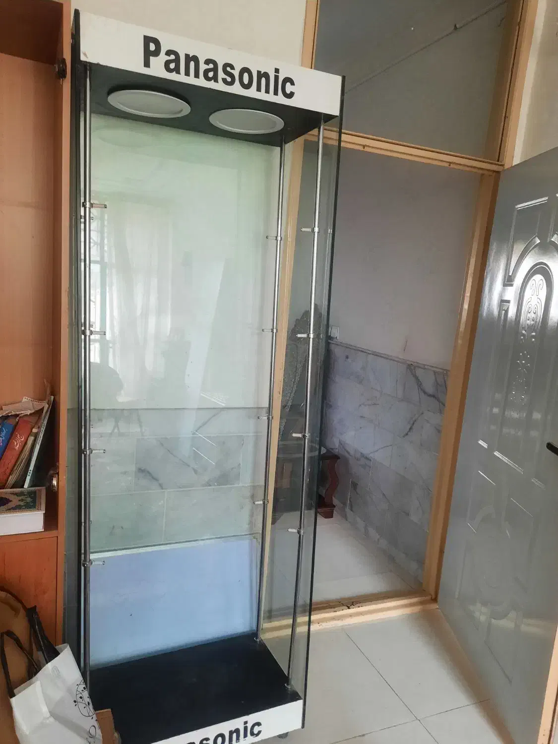 ویترین شیشه ای|فروشگاه و مغازه|کرمان, |دیوار