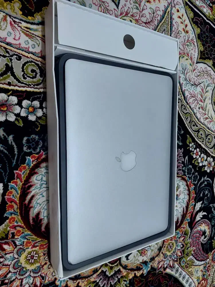 apple|رایانه همراه|چهارباغ, |دیوار