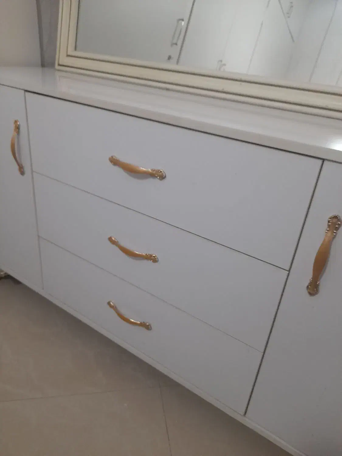 تخت دو نفره|تخت و سرویس خواب|ری, شهید غیوری (ابن باویه)|دیوار