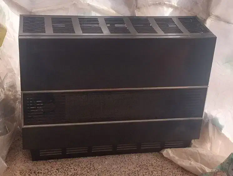 بخاری|بخاری، هیتر، شومینه|اقبالیه, |دیوار