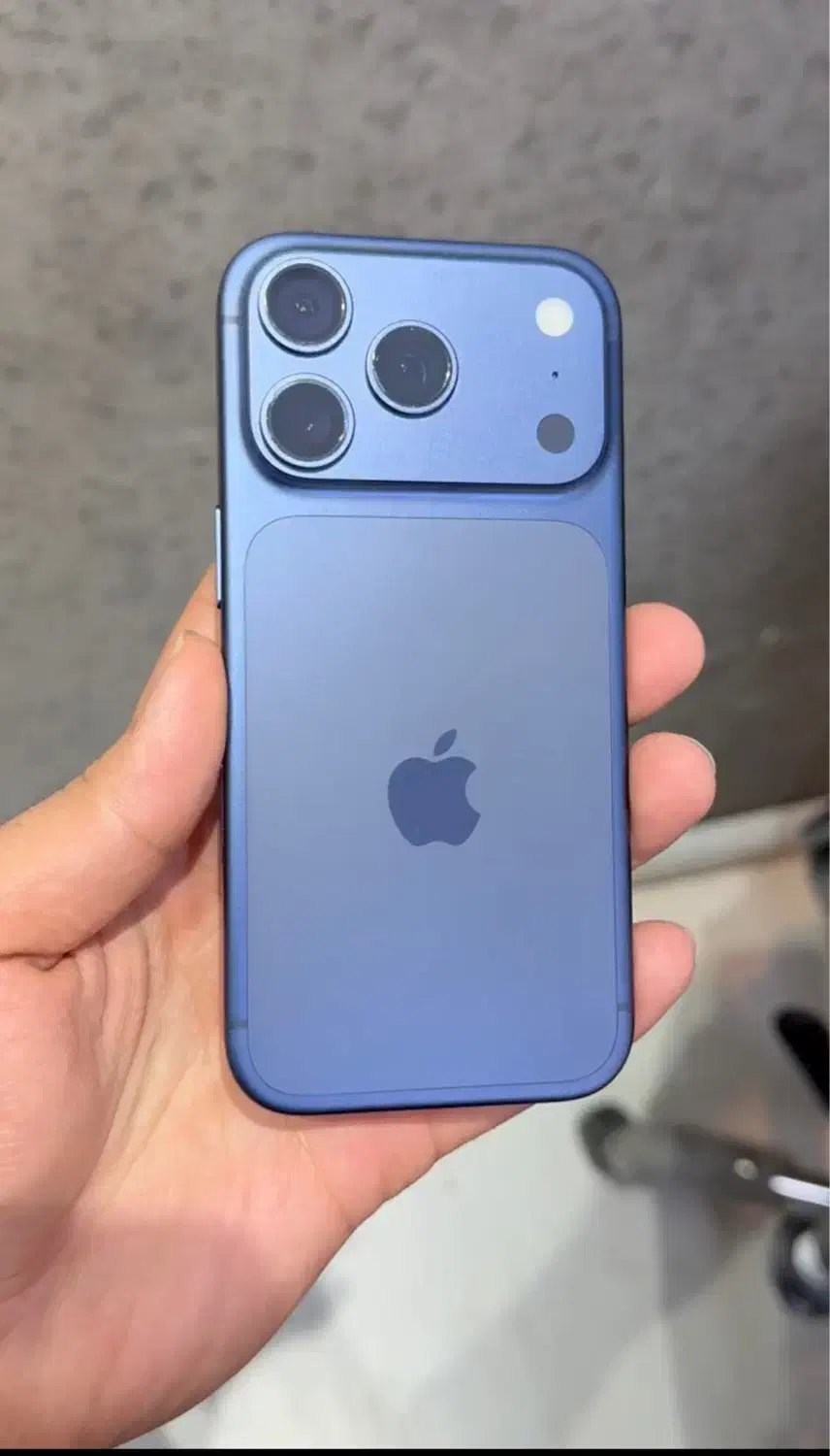 17 pro آیفون|موبایل|تهران, درختی|دیوار