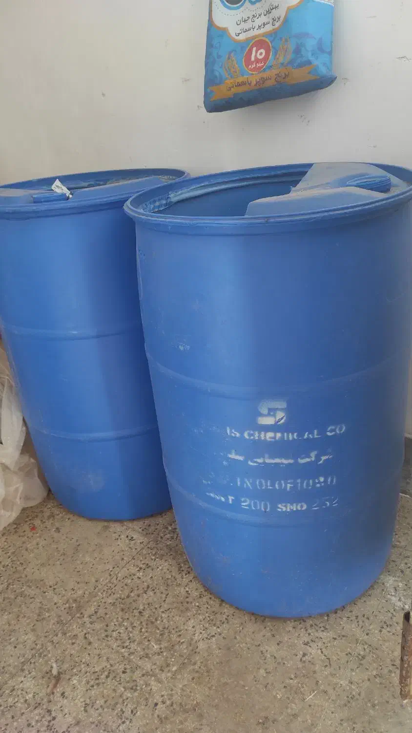 بکشه ۲۲۰ لیتری|ظروف نگهدارنده، پلاستیکی، یک‌بارمصرف|ساوه, |دیوار