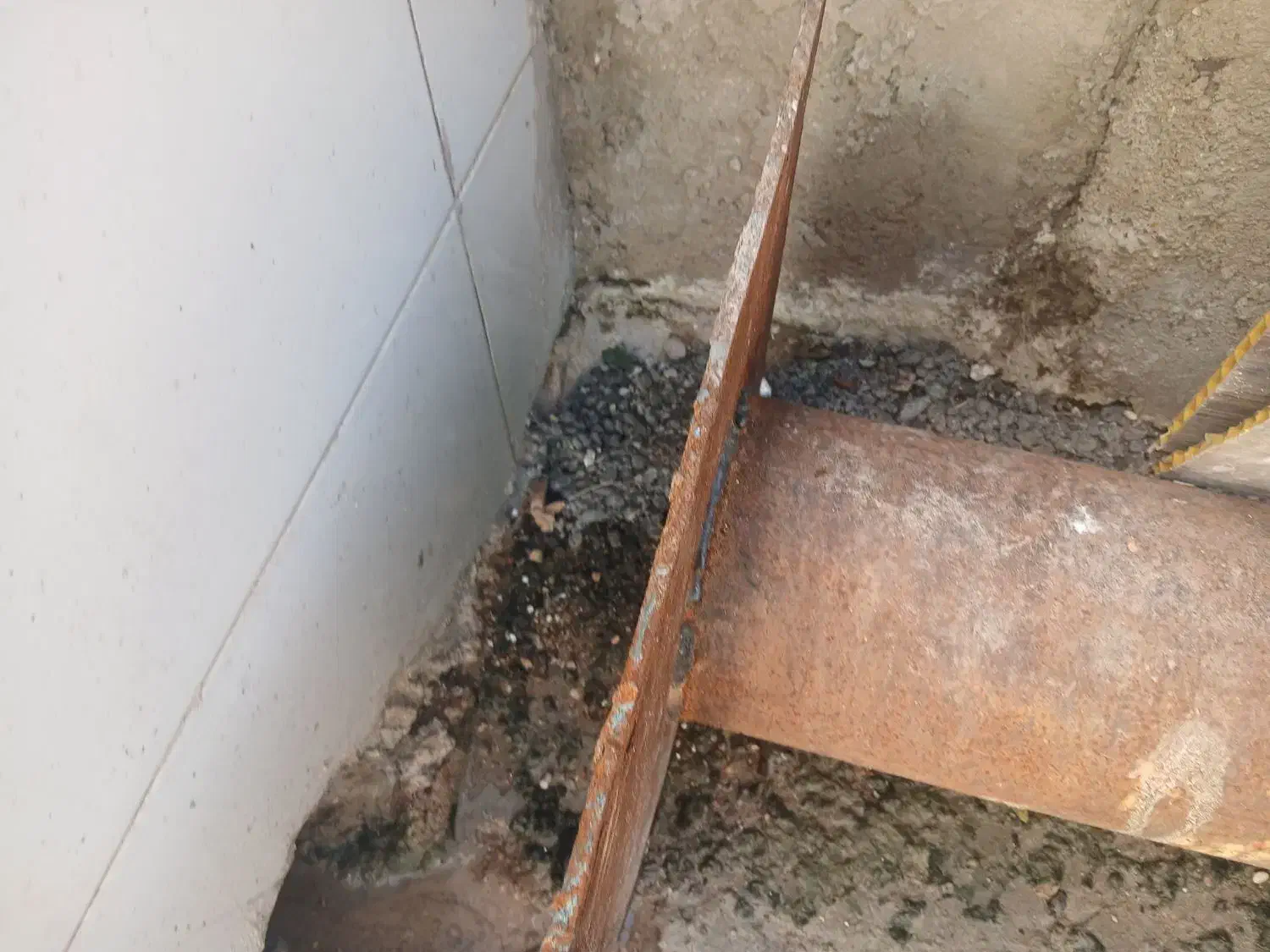 لوله های پریشن|مصالح و تجهیزات ساختمان|مسجد سلیمان, |دیوار