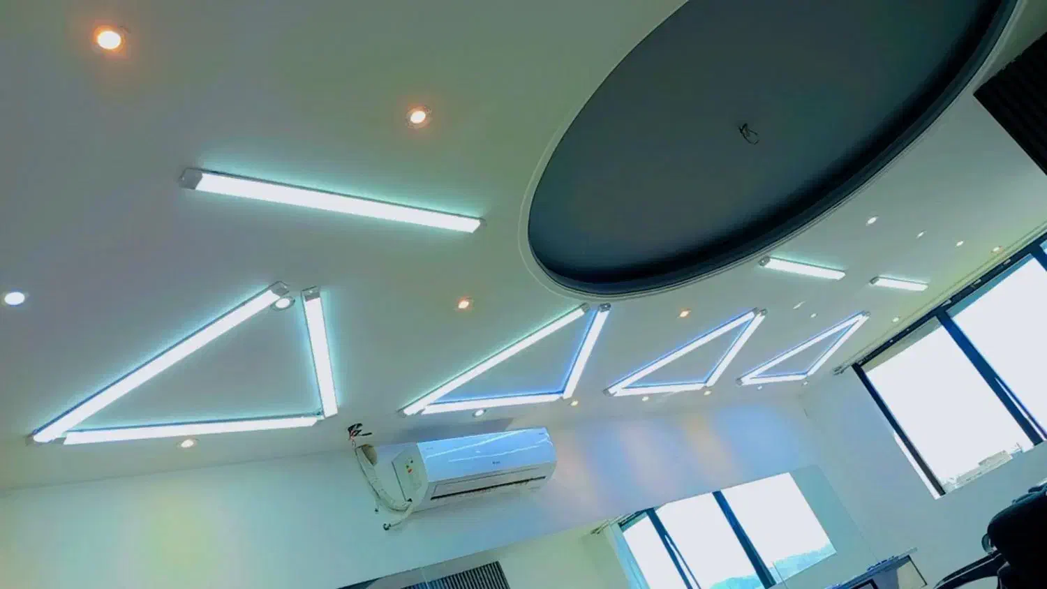 برقکار.برقکاری ساختمان.آیفون.نورپردازی|خدمات پیشه و مهارت|داراب, |دیوار