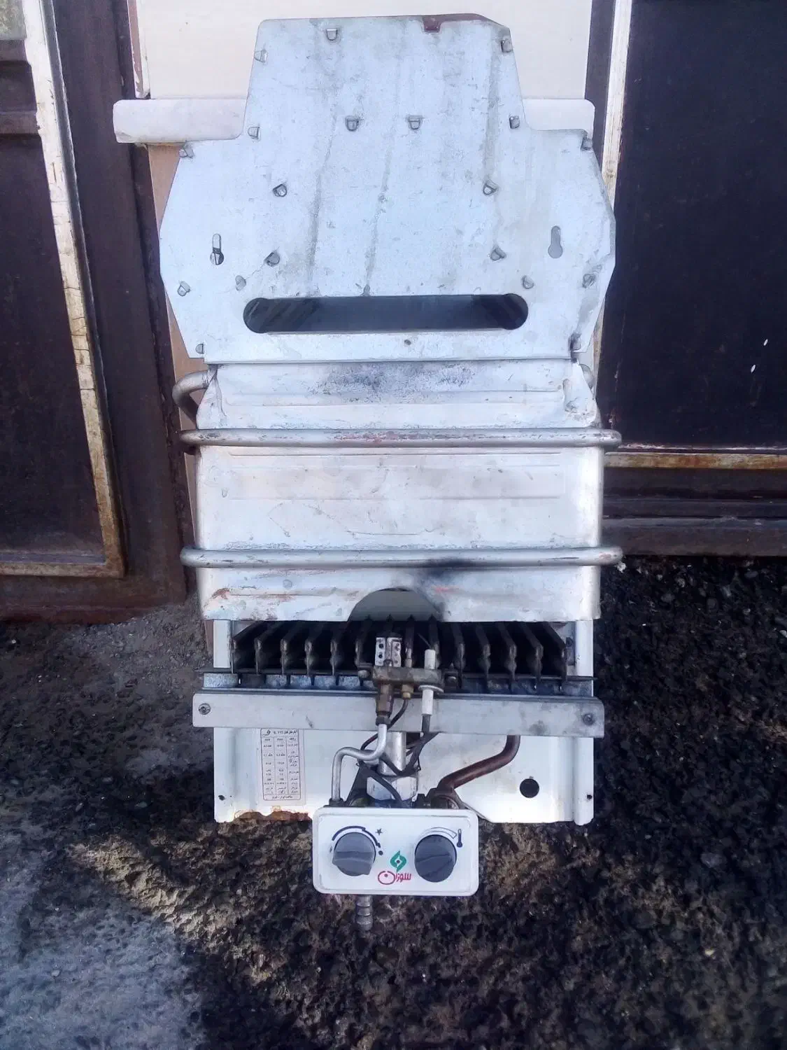 آبگرمکن دیواری سوزان وبوتان وپلار|آبگرمکن، پکیج، شوفاژ|تربتحیدریه, مظفریه|دیوار