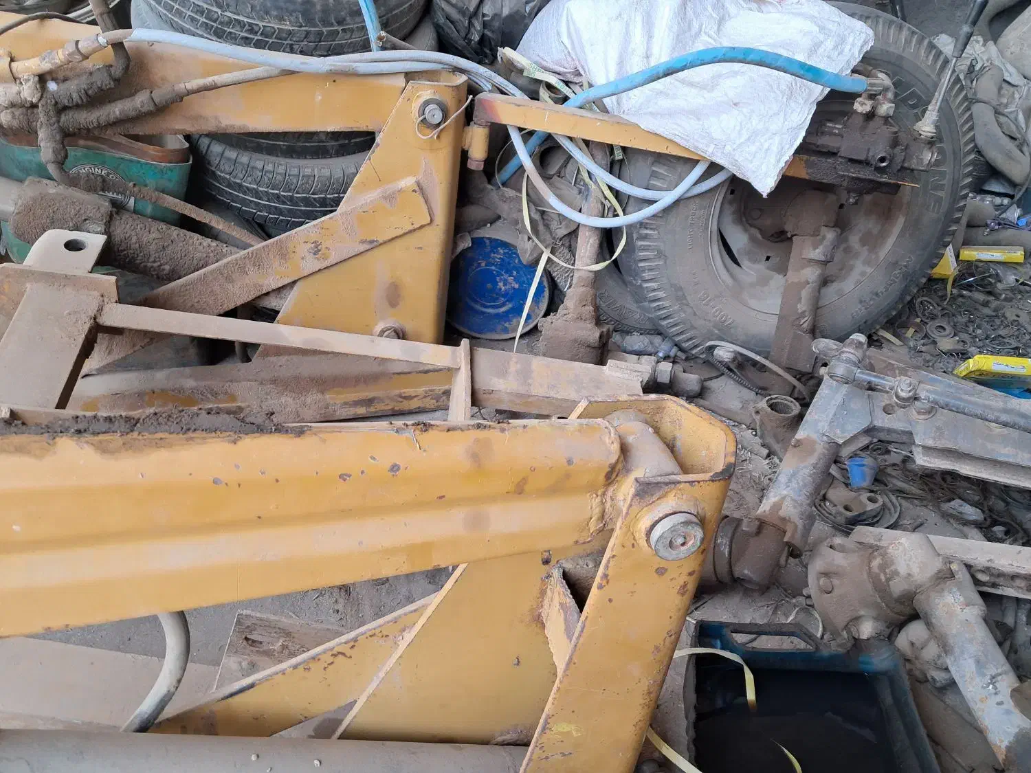 بیل مکانیکی تک جک|خودرو سنگین|سبزوار, عظیمیان|دیوار