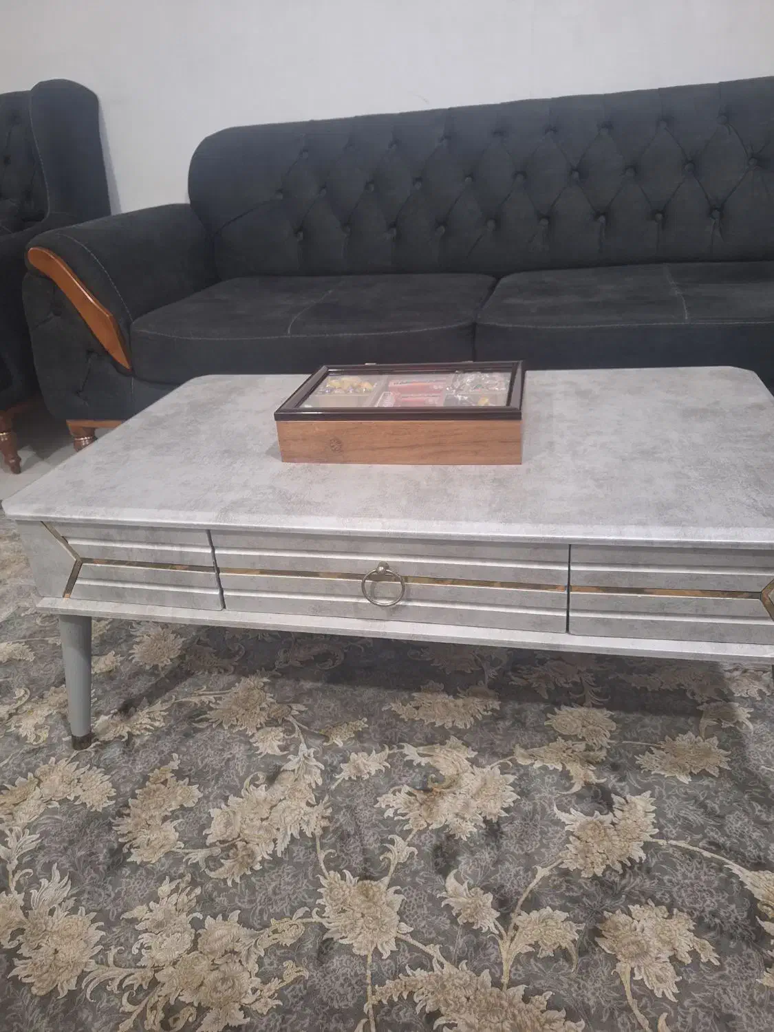 میز جلو مبلی کاملا سالم|مبلمان خانگی و میز عسلی|گرگان, |دیوار