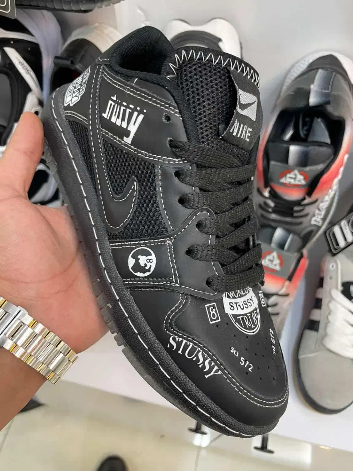 200 جفت کتونی زیر قیمت بازار|کیف، کفش، کمربند|رودسر, |دیوار