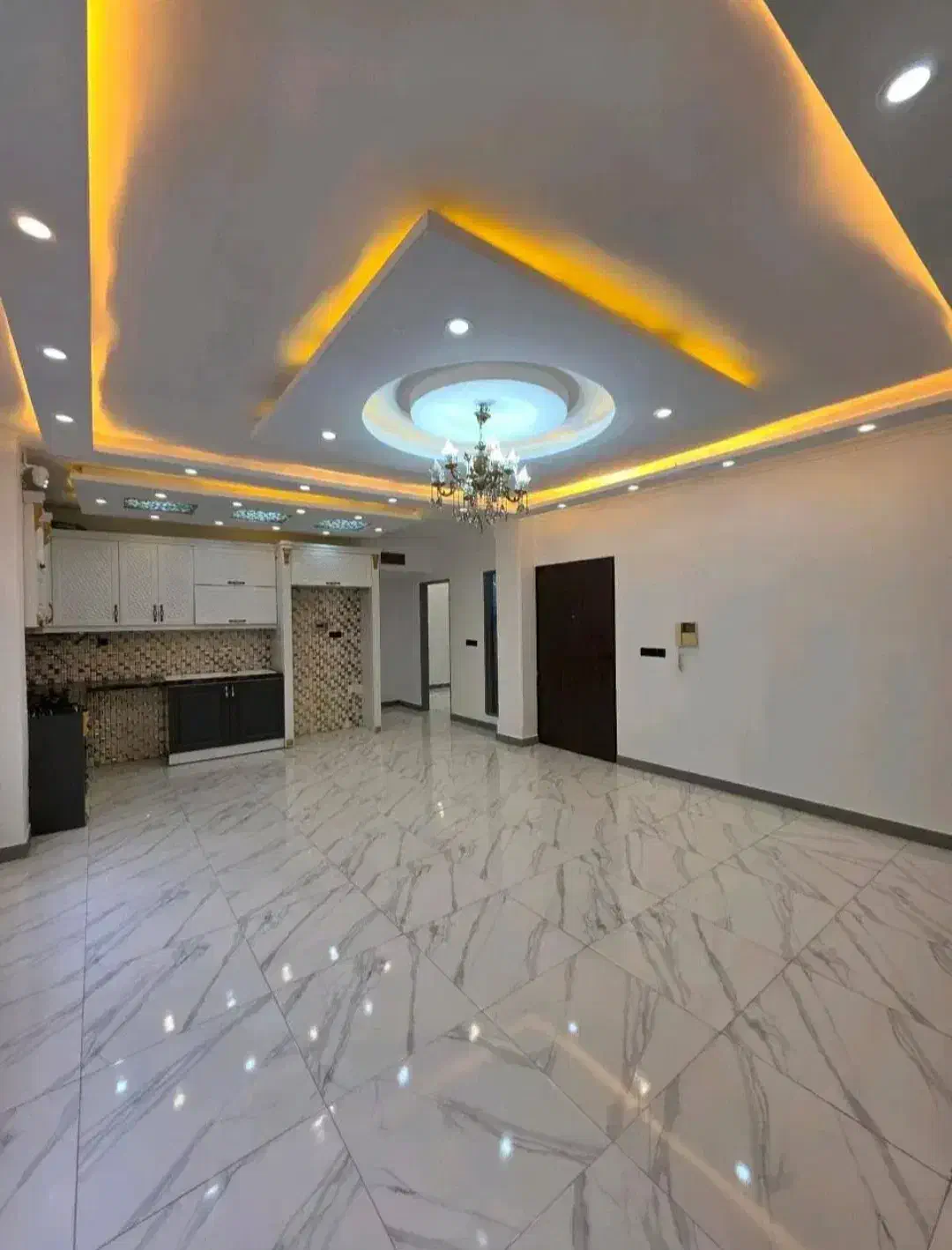 79متری دوخوابه لوکس|فروش آپارتمان|هشتگرد, شهرک پامچال|دیوار