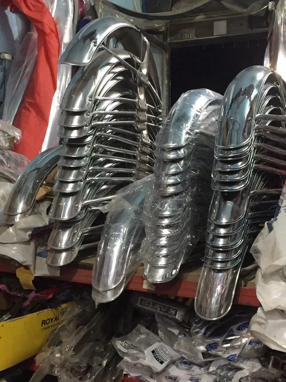 لوازم یدکی موتور سیکلت واگذاری کامل|قطعات یدکی و لوازم جانبی|ساوه, |دیوار