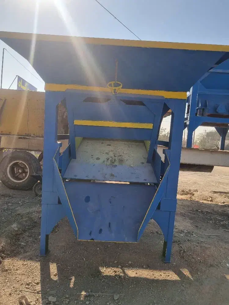 فیدر گریزلی و ساده قیف دار|ماشینآلات صنعتی|تهران, امام زاده عبدالله|دیوار