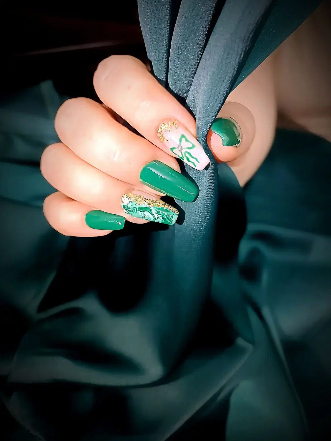 آفر ویژه ی خدمات ناخن به مناسبت یلدا|خدمات آرایشگری و زیبایی|تهران, شهرک شریعتی|دیوار