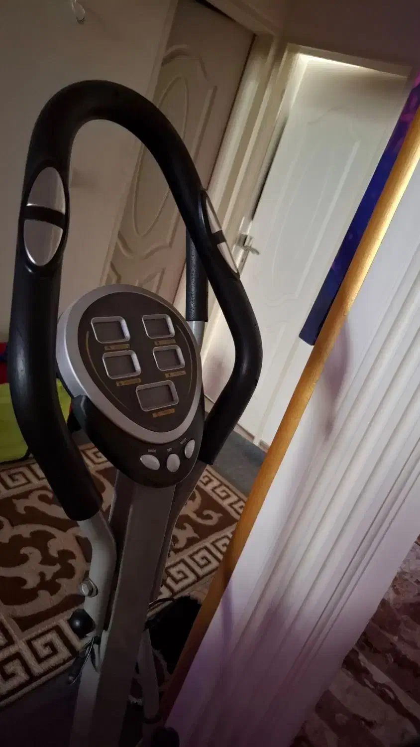 اسکی فضایی دوچرخه درجا|تجهیزات ورزشی|پاکدشت, پاکدشت (مامازند)|دیوار