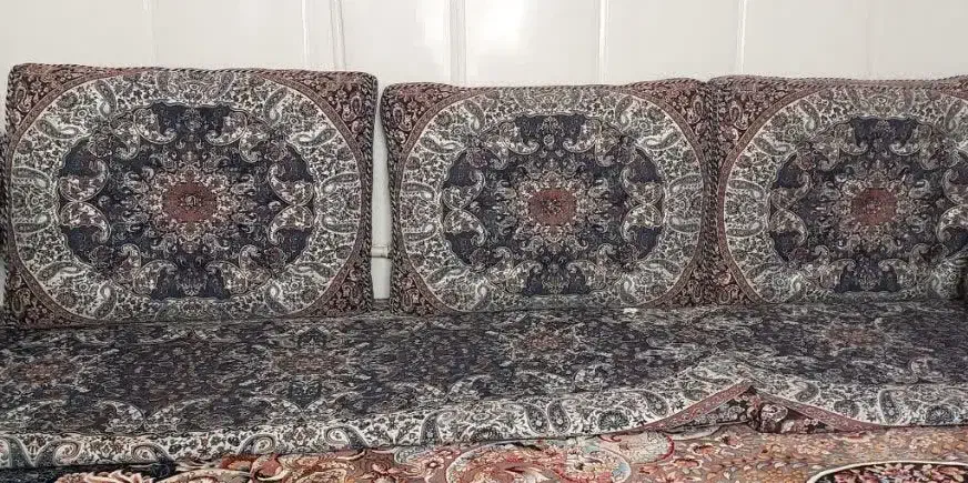 پشتی سنتی|پشتی|قم, آزادگان|دیوار