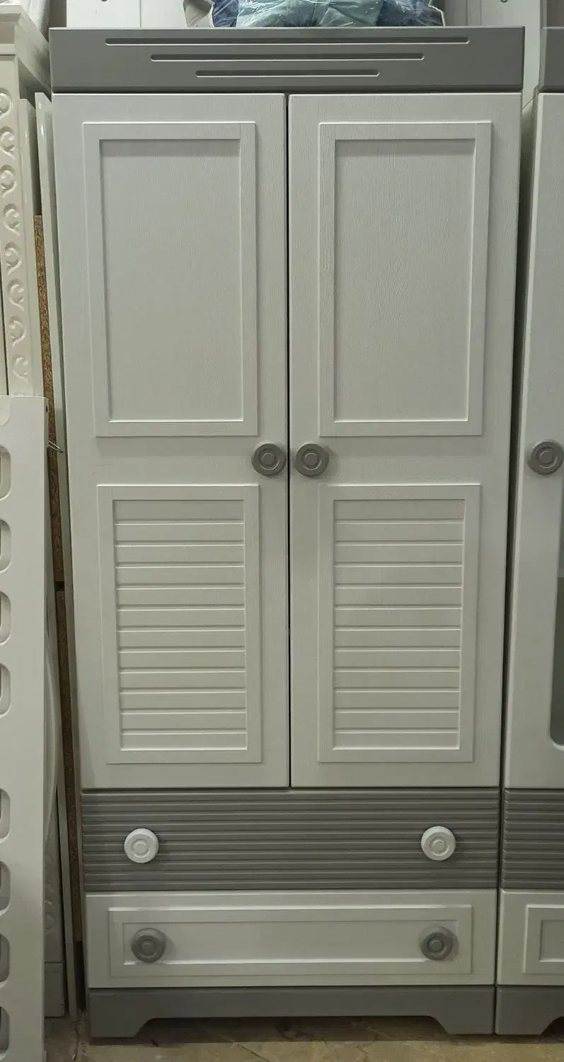 کمد دو درب ساده|اسباب و اثاث بچه|اصفهان, شیخ اشراق|دیوار