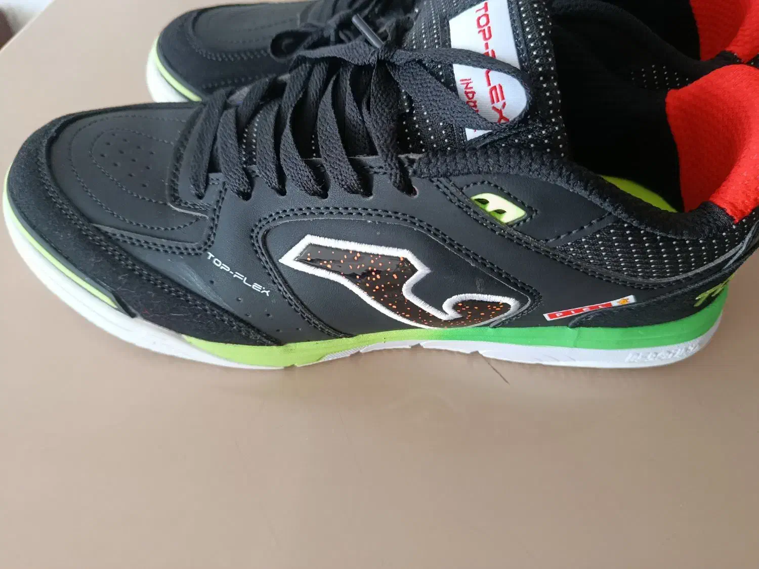 کفش فوتسال جوما|تجهیزات ورزشی|ورزقان, |دیوار