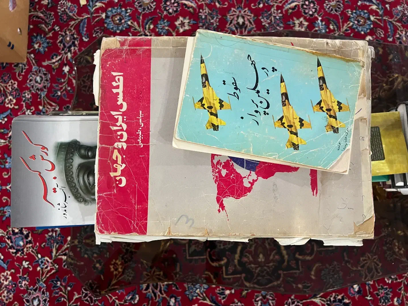 فروش کتاب های در حد نو و چاپ اول|کلکسیون اشیاء عتیقه|تهران, گلاب دره|دیوار