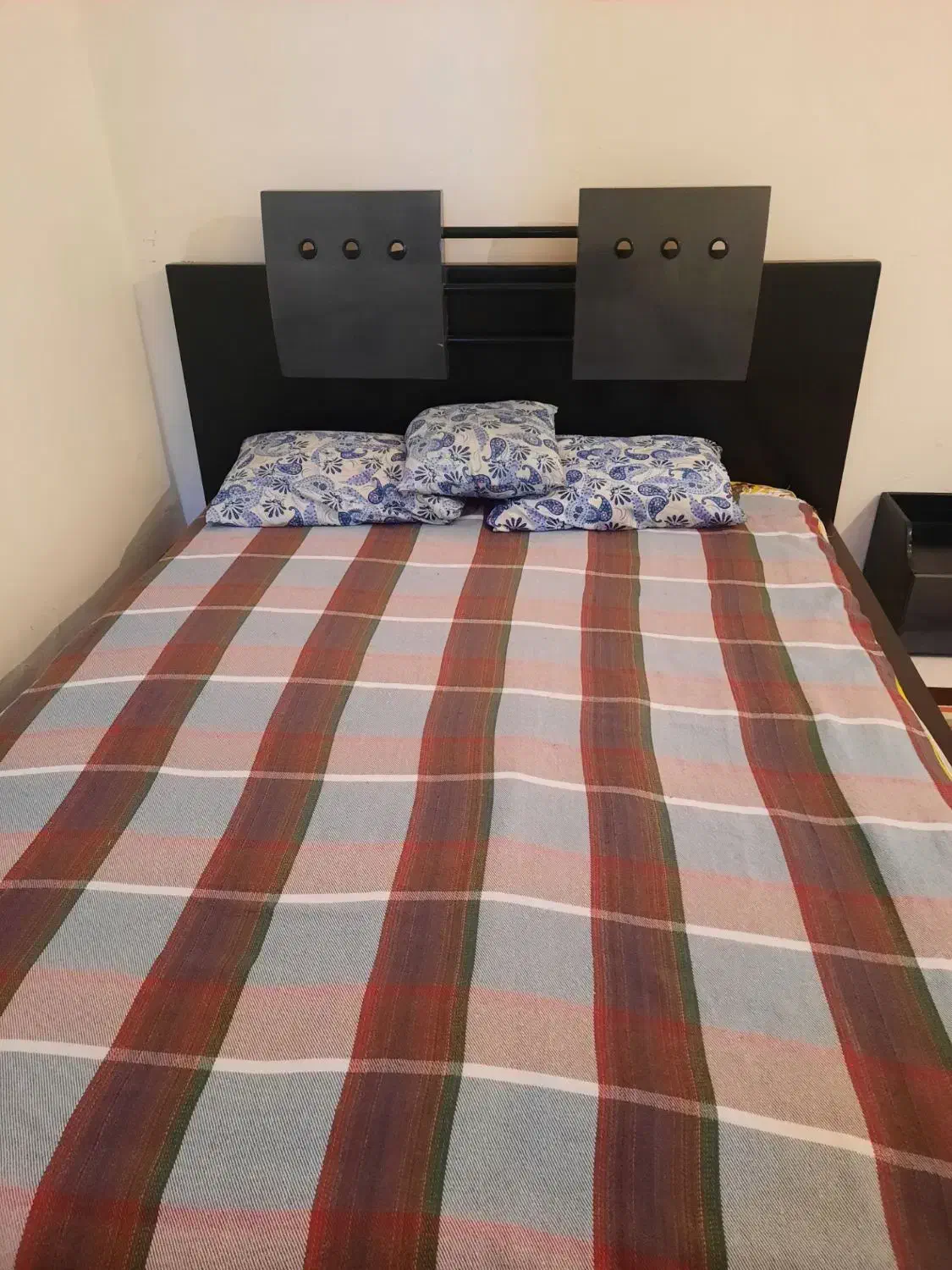 ویلایی پنجاه متری|اجارهٔ کوتاهمدت آپارتمان و سوئیت|کرمانشاه, |دیوار