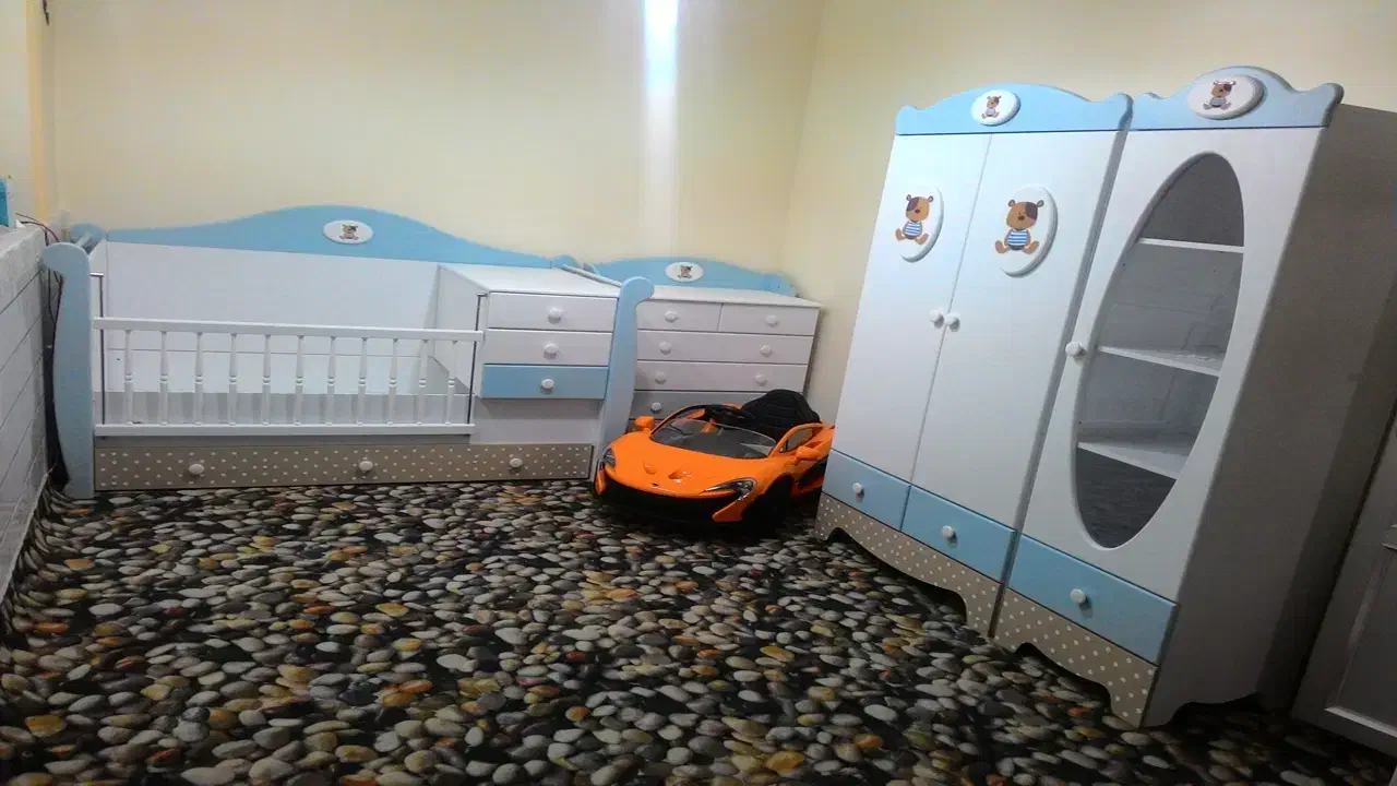 تخت کودک|تخت و صندلی بچه|کاشان, فاز ۲ ناجی آباد|دیوار