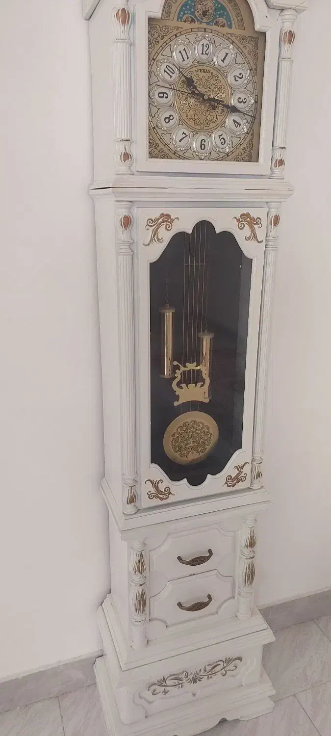 ساعت ایستاده. هفتصد تومن|صنایع دستی و سایر لوازم تزئینی|بندر انزلی, جهانگانی|دیوار