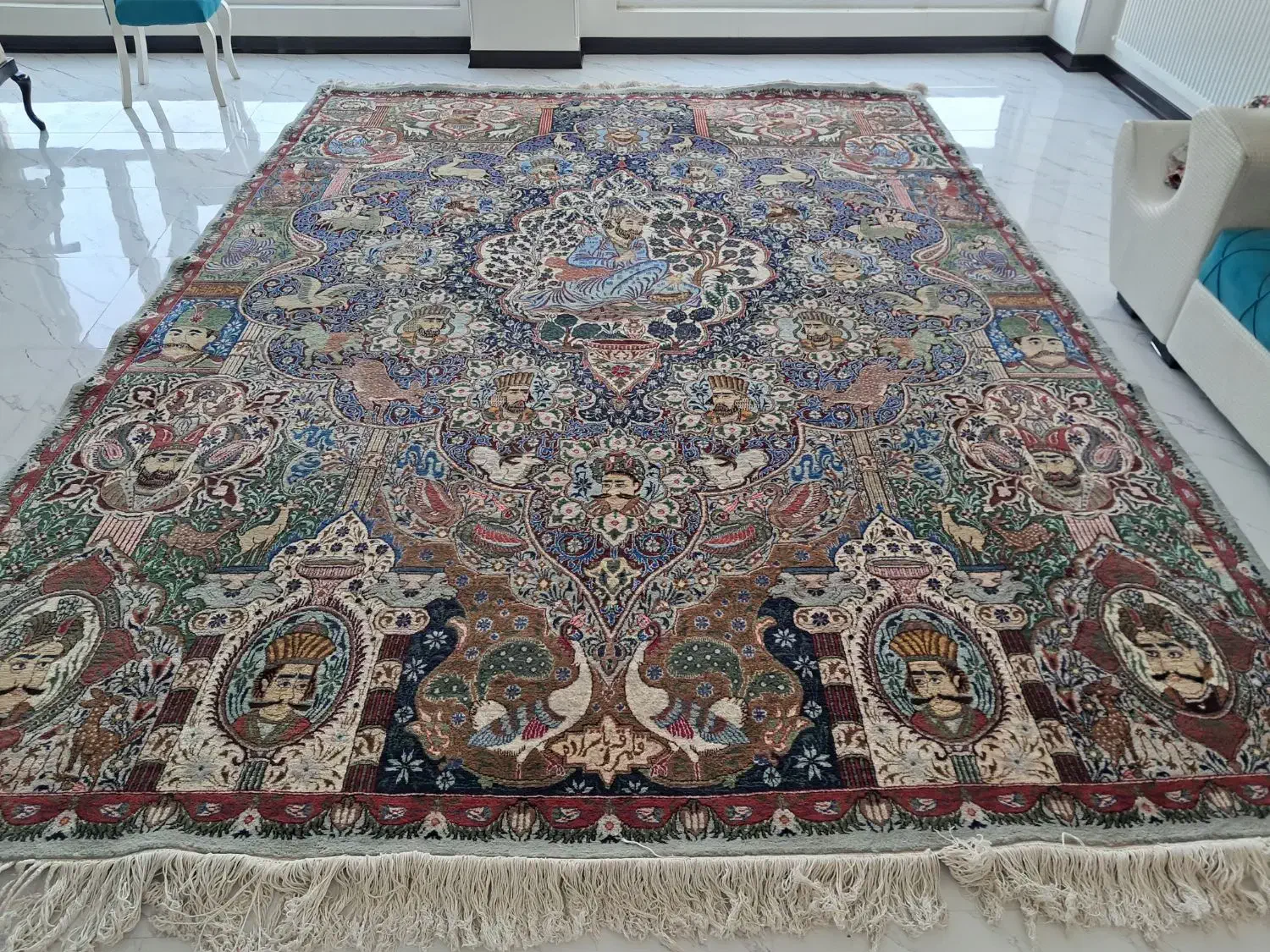 فرش دست باف قدیمی|فرش|دماوند, گیلاوند|دیوار