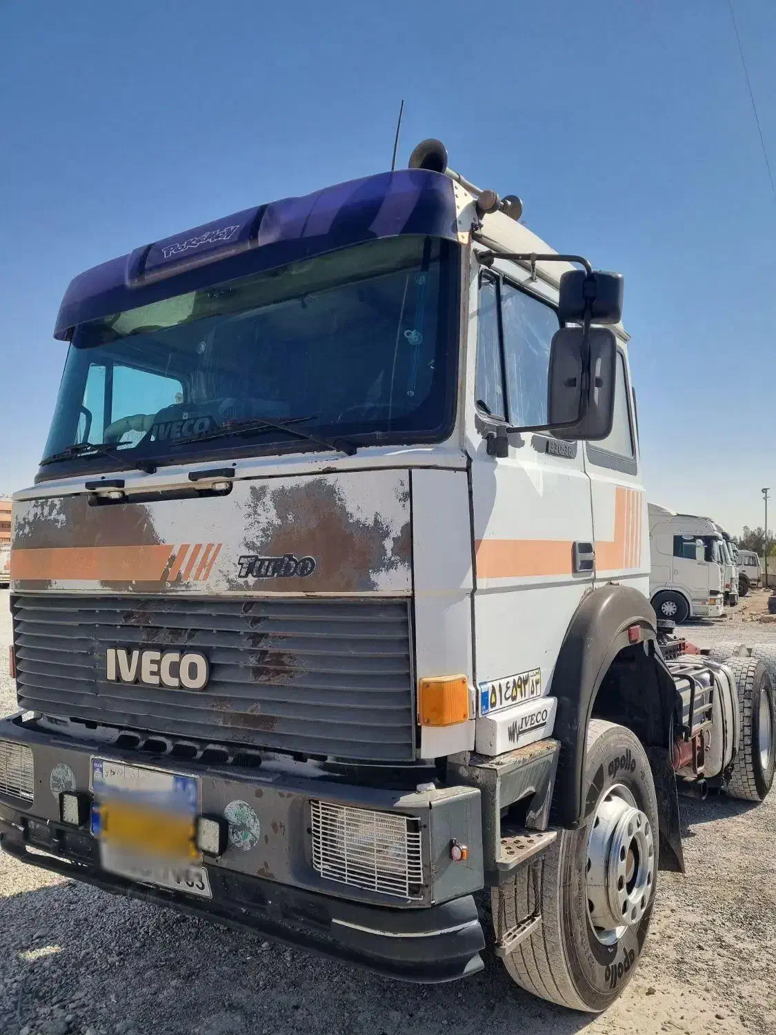 اویکو ۳۳۰ بدون رنگ کارت ۴۰ تن|خودرو سنگین|برخوار, |دیوار