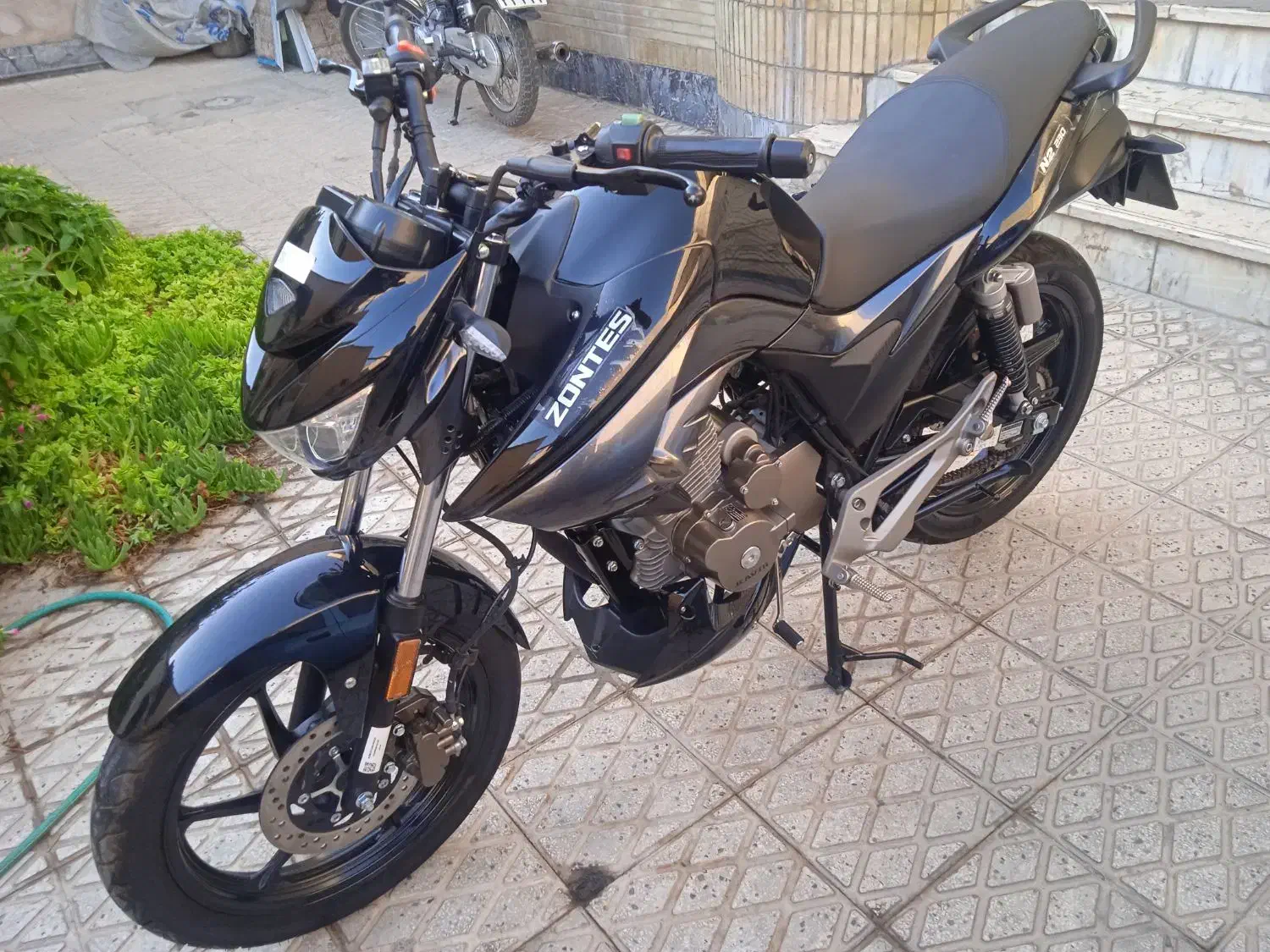 موتور زونتس 230cc N2مدل 1403رنگ خاص مشکی|موتورسیکلت|شیراز, سهل‌آباد|دیوار