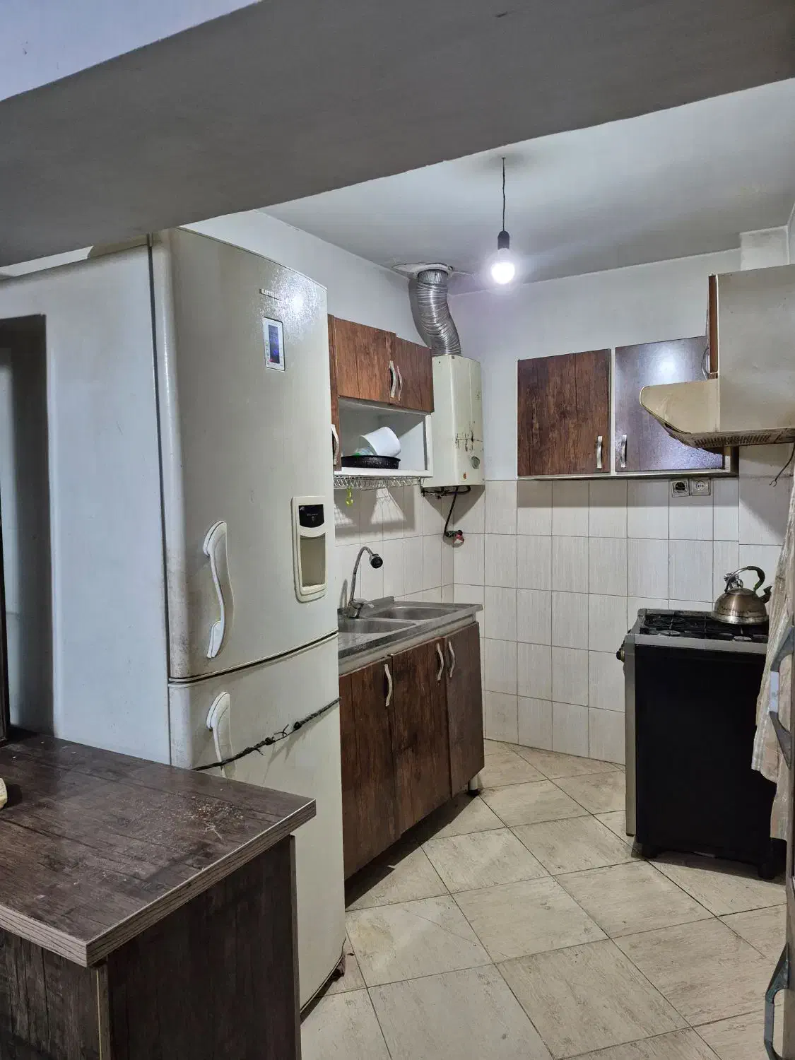 اجاره کوتاه مدت|اجارهٔ کوتاه‌مدت آپارتمان و سوئیت|رشت, کوی طالقانی|دیوار