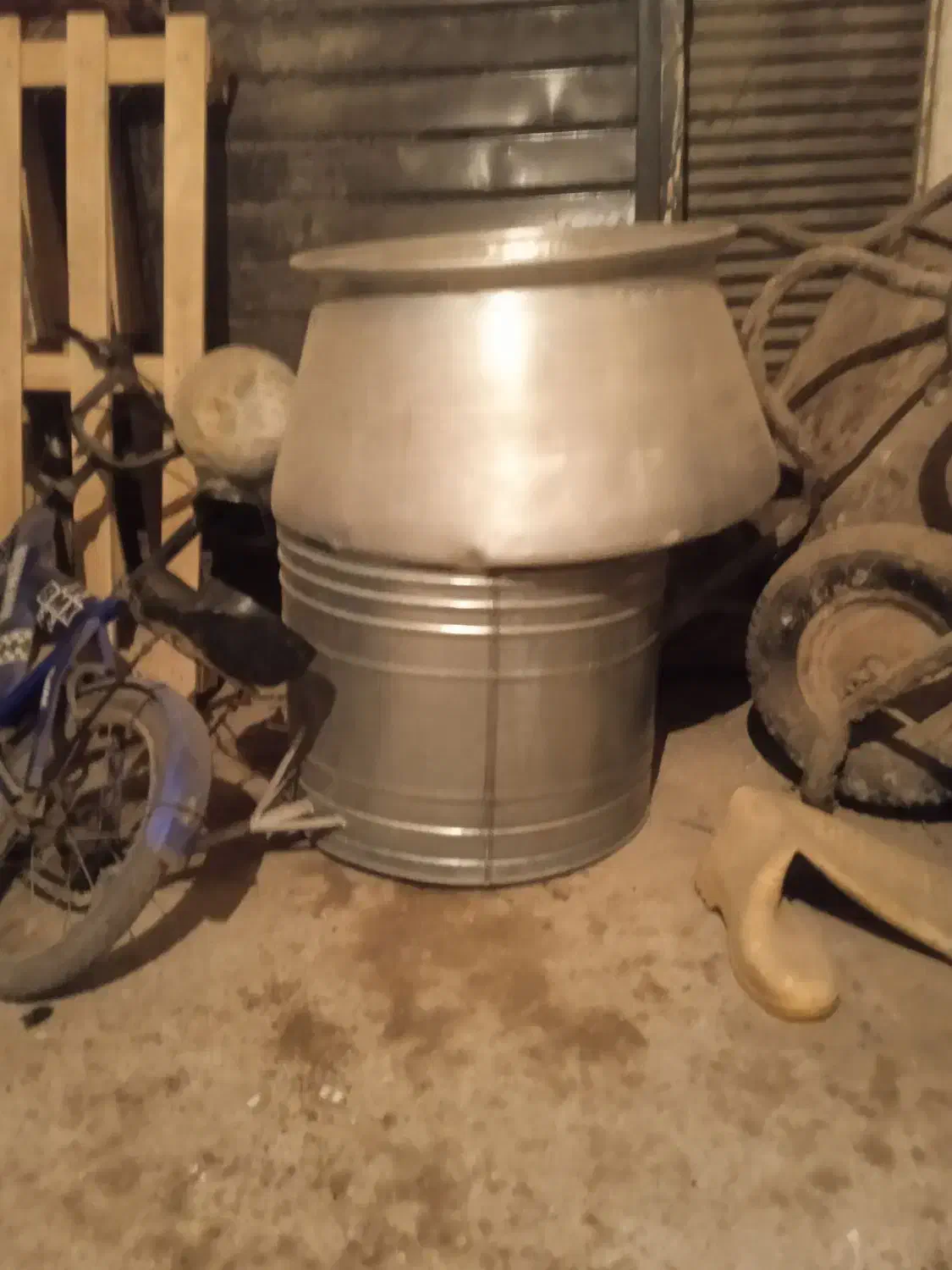 نی گازان|قوری، کتری، قهوه‌ساز دستی|خوی, |دیوار