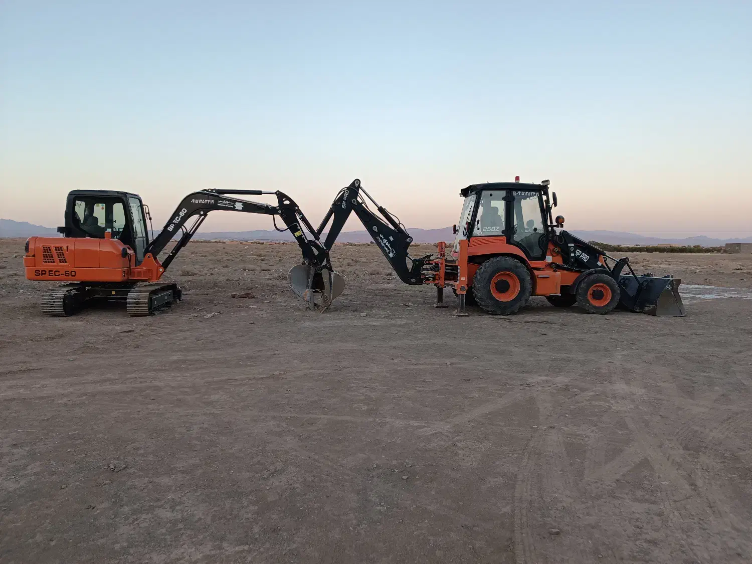 راننده بکهو|استخدام حمل و نقل|فردوس (خراسان), |دیوار