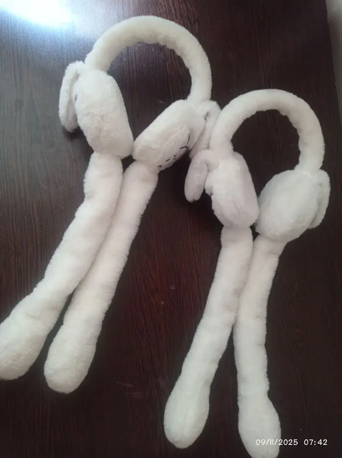 دوعدد گوش گیر کرومی دونه ای چهارصد|کفش و لباس بچه|محلات, |دیوار