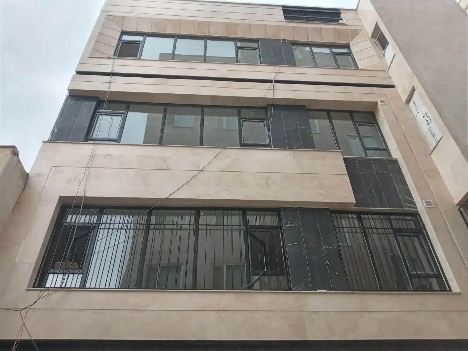 درب و پنجرهای دوجداره یو پی وی سی|خدمات پیشه و مهارت|اراک, |دیوار