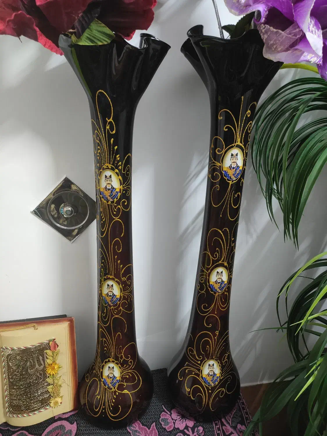 گلدون همراه  با. گل|گل مصنوعی|کازرون, |دیوار