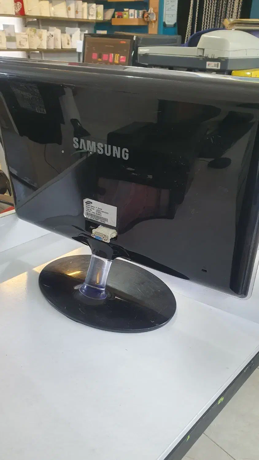 مانیتور 20اینچ  سامسونگ مدل p20700|قطعات و لوازم جانبی رایانه|فردیس, فردیس|دیوار