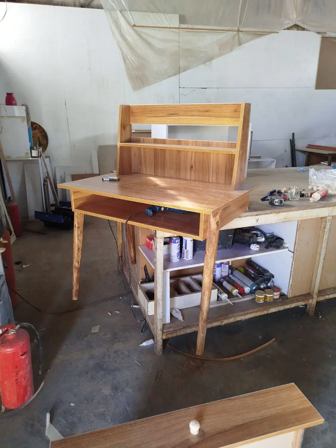 مونتاژ کار و نصاب mdf و راننده و یک طراح خانم|استخدام صنعتی، فنی، مهندسی|ورامین, خیر آباد|دیوار