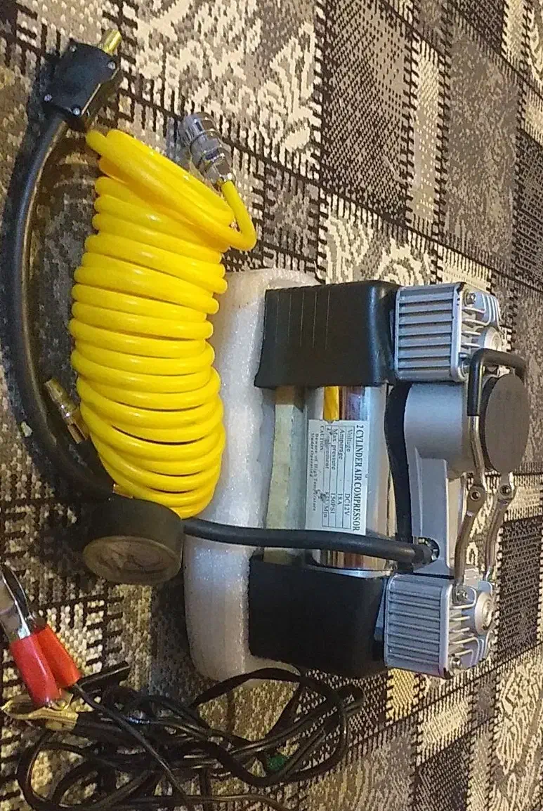 پمپ باد ماشین مسافرتی|قطعات یدکی و لوازم جانبی|بندر ماهشهر, |دیوار